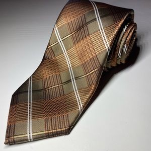 %100 polyester tie